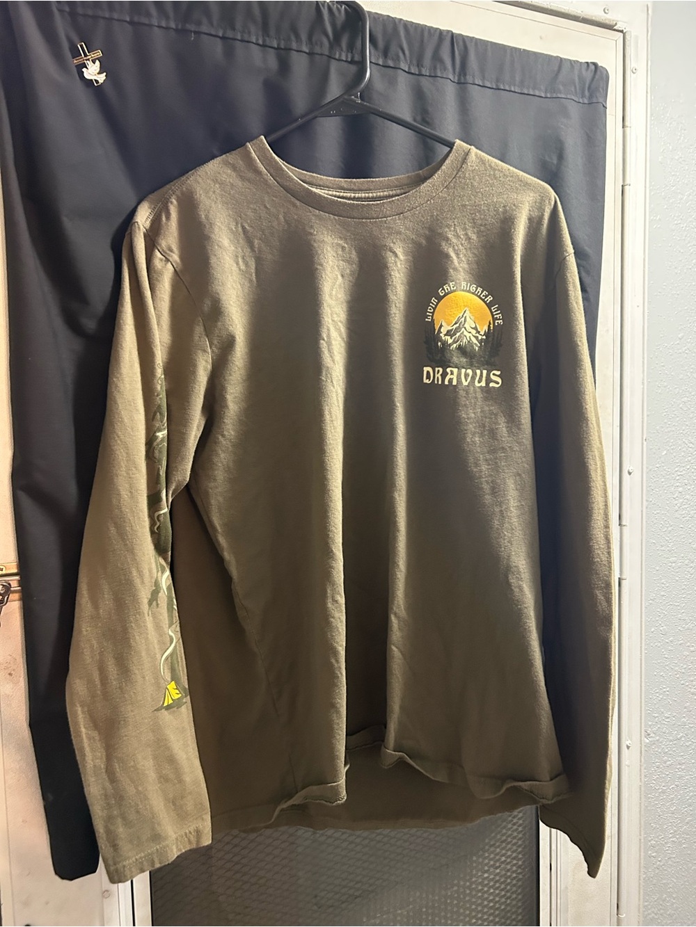 Dravus Olive Green Long Sleeve Graphic Tee - Mountain Print
